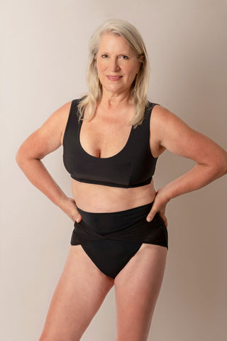 The Scoop Swim Bra - Black